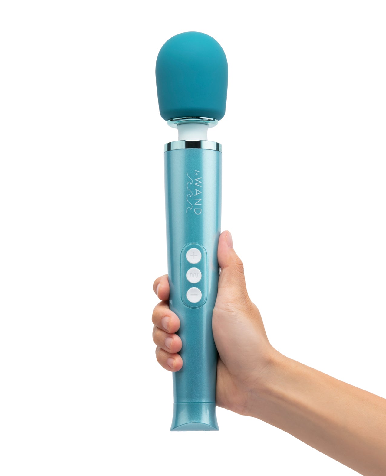 Le Wand Submersible & Rechargeable Massager